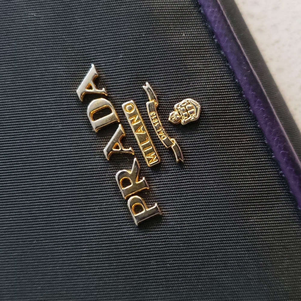 Authentic Prada Tessuto Saffian Wallet